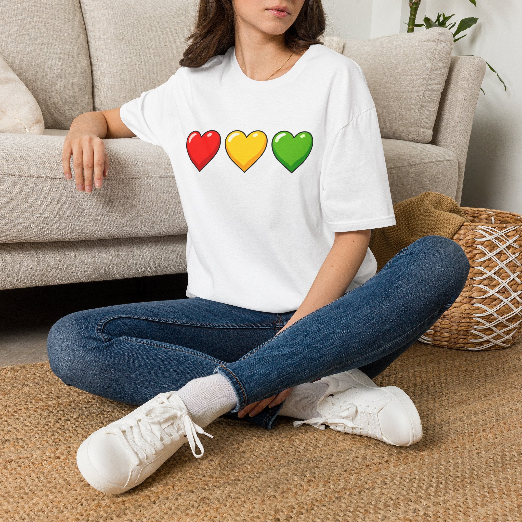 RASTA HEARTS TEE